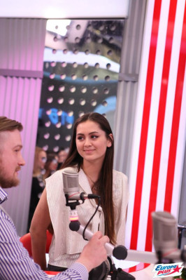 Jasmine Thompson pic #879948