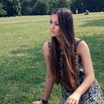 Jasmine Thompson pic #869841
