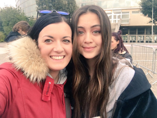 Jasmine Thompson pic #874429