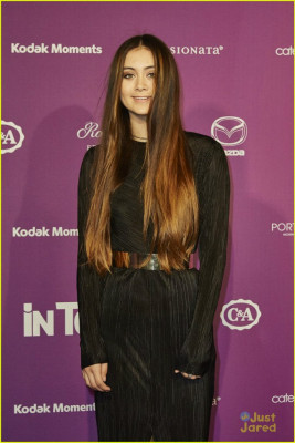 Jasmine Thompson pic #870587
