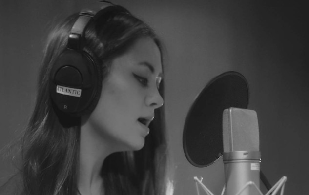 Jasmine Thompson pic #876314