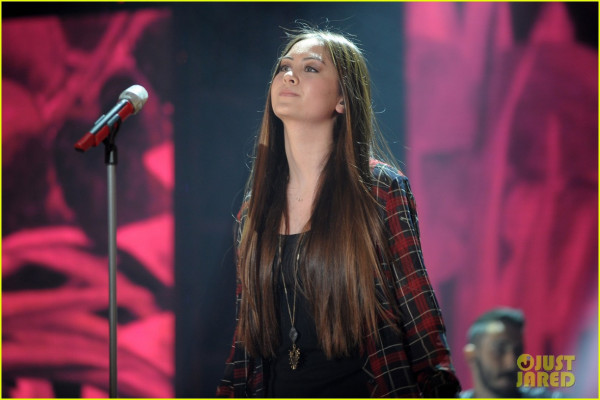 Jasmine Thompson pic #868394
