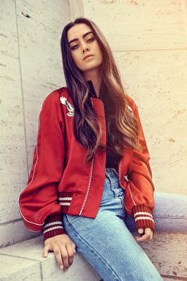 photo 9 in Jasmine Thompson gallery [id1096075] 2018-08-31 00:00:00