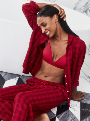 Jasmine Tookes for Victoria’s Secret Holiday // 2020