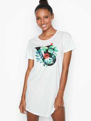 Jasmine Tookes – Victoria’s Secret March 2019