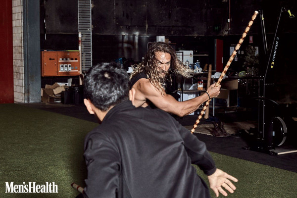 Jason Momoa Mens & Health 2017 december