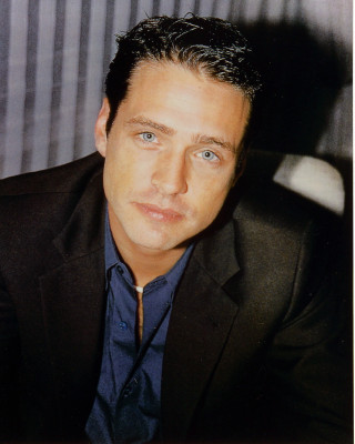 Jason Priestley pic #486701
