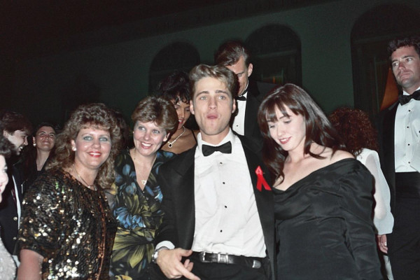 Jason Priestley pic #486568