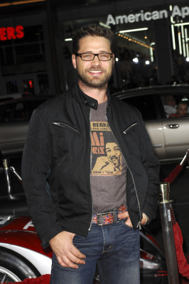 Jason Priestley pic #485542