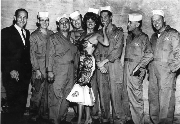 photo 16 in Jayne Mansfield gallery [id285750] 2010-08-13 00:00:00