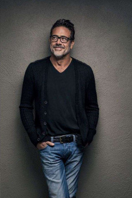 Jeffrey Dean Morgan