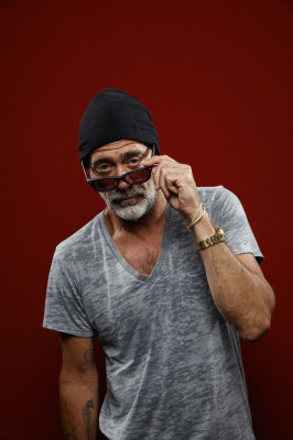 Jeffrey Dean Morgan