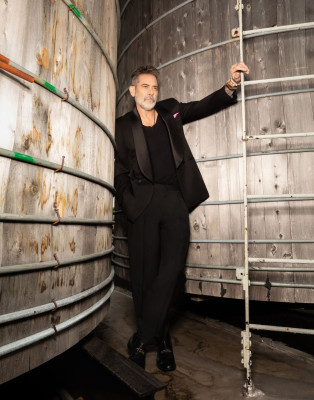 Jeffrey Dean Morgan