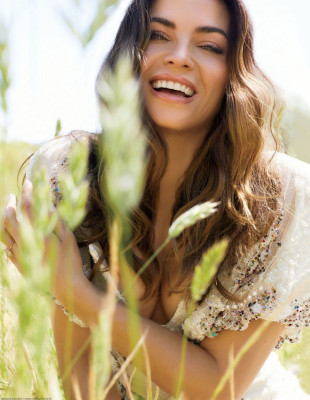 Jenna Dewan-The Knot Magazine