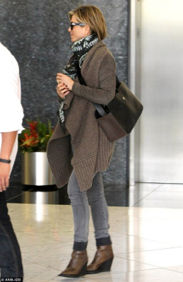 Jennifer Aniston pic #679625