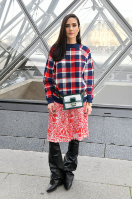 Jennifer Connelly- Louis Vuitton show during Paris Fashion Week
