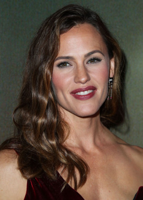 Jennifer Garner – “The Tribes of Palos Verdes” Premiere in Los Angeles