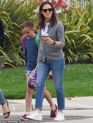 Jennifer Garner pic #1182260