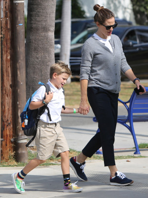Jennifer Garner pic #1223410