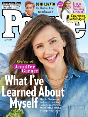 Jennifer Garner by Cliff Watts for People || April 2021