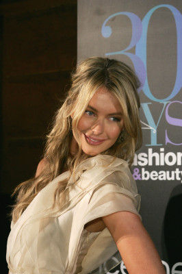 Jennifer Hawkins pic #227641