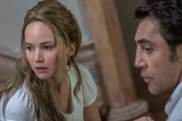 Jennifer Lawrence - Mother 2017 Movie Stills