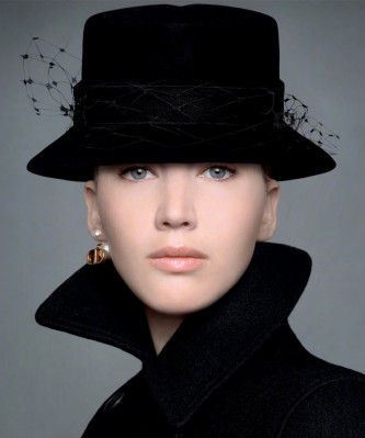 Jennifer Lawrence - Dior Pre-Fall 2020