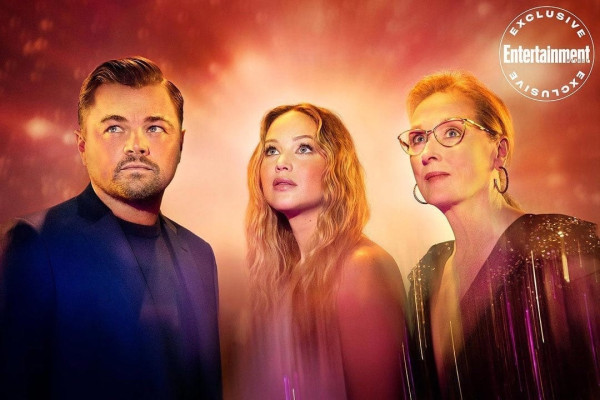 Jennnifer Lawrence - Entertainment Weekly (December 2021)