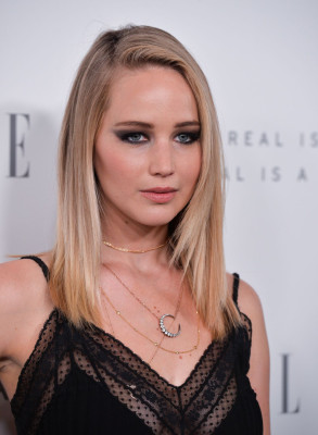 Jennifer Lawrence – Women in Hollywood Celebration in Los Angeles