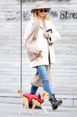 Jennifer Lawrence pic #1016118