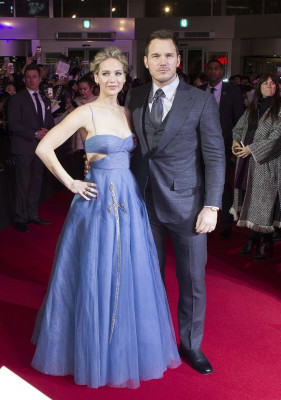  Jennifer Lawrence – ‘Passengers’ Premiere in Seoul