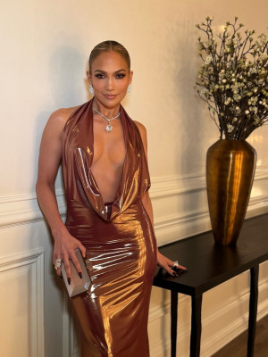 Jennifer Lopez - Pre-GRAMMY Gala in Beverly Hills 02/01/2025