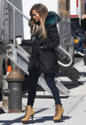 Jennifer Lopez - Hustlers On The Set in New York 04/01/2019