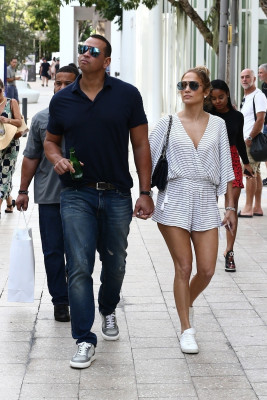 Jennifer Lopez in Miami 11/02/2018