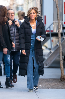 Jennifer Lopez - Hustlers On The Set in New York 04/04/2019