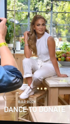 Jennifer Lopez - Yoplait Campaign 09/04/2020