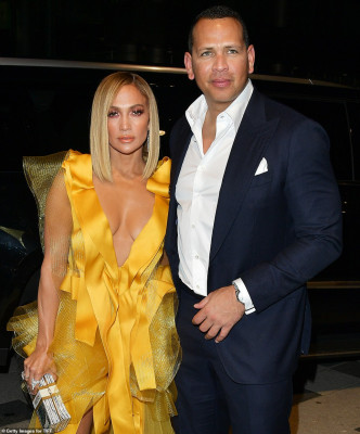 Jennifer Lopez - &#039;Hustlers&#039; Premiere at TIFF 09/07/2019