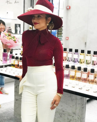 Jennifer Lopez - Doha Festival City in Mondrian Doha, Qatar 11/08/2018
