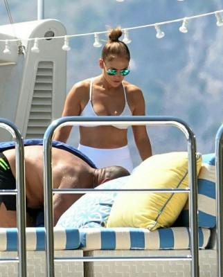 Jennifer Lopez in Capri, Italy 08/08/2018