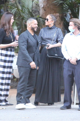 Jennifer Lopez - Hotel Bel-Air in Los Angeles 02/11/2022