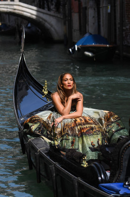 Jennifer Lopez - Dolce & Gabbana Photoshoot in Venice 09/11/2021