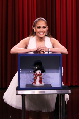 Jennifer Lopez - The Tonight Show Starring Jimmy Fallon in New York 12/11/2018