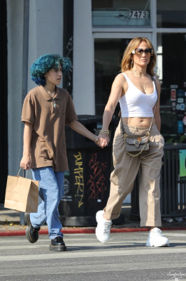 Jennifer Lopez - Beverly Hills 07/13/2021