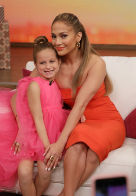Jennifer Lopez - Despierta America in Miami 12/14/2018