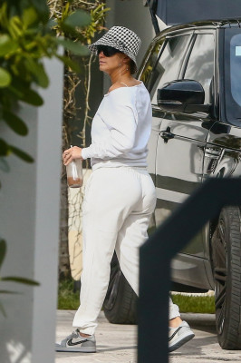 Jennifer Lopez - Miami 01/18/2021