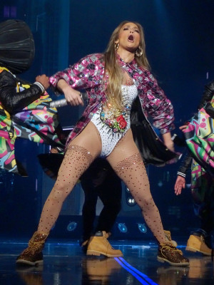 Jennifer Lopez Performing Live in Las Vegas 