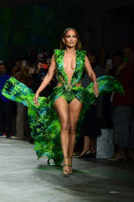Jennifer Lopez - Versace Show at Milan Fashion Week 09/20/2019