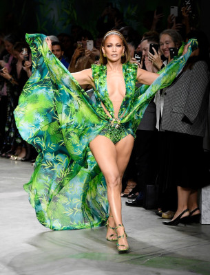 Jennifer Lopez - Versace Show at Milan Fashion Week 09/20/2019