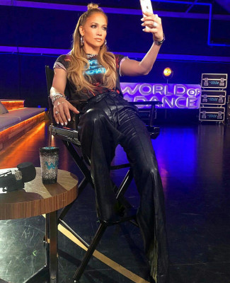 Jennifer Lopez - World Of Dance (2018)