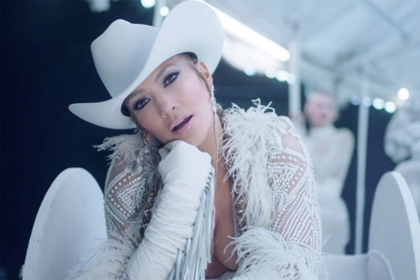 Jennifer Lopez - Music Video Medicine (2019)